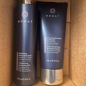 Full size Monat Volumizing Shampoo & Conditioner